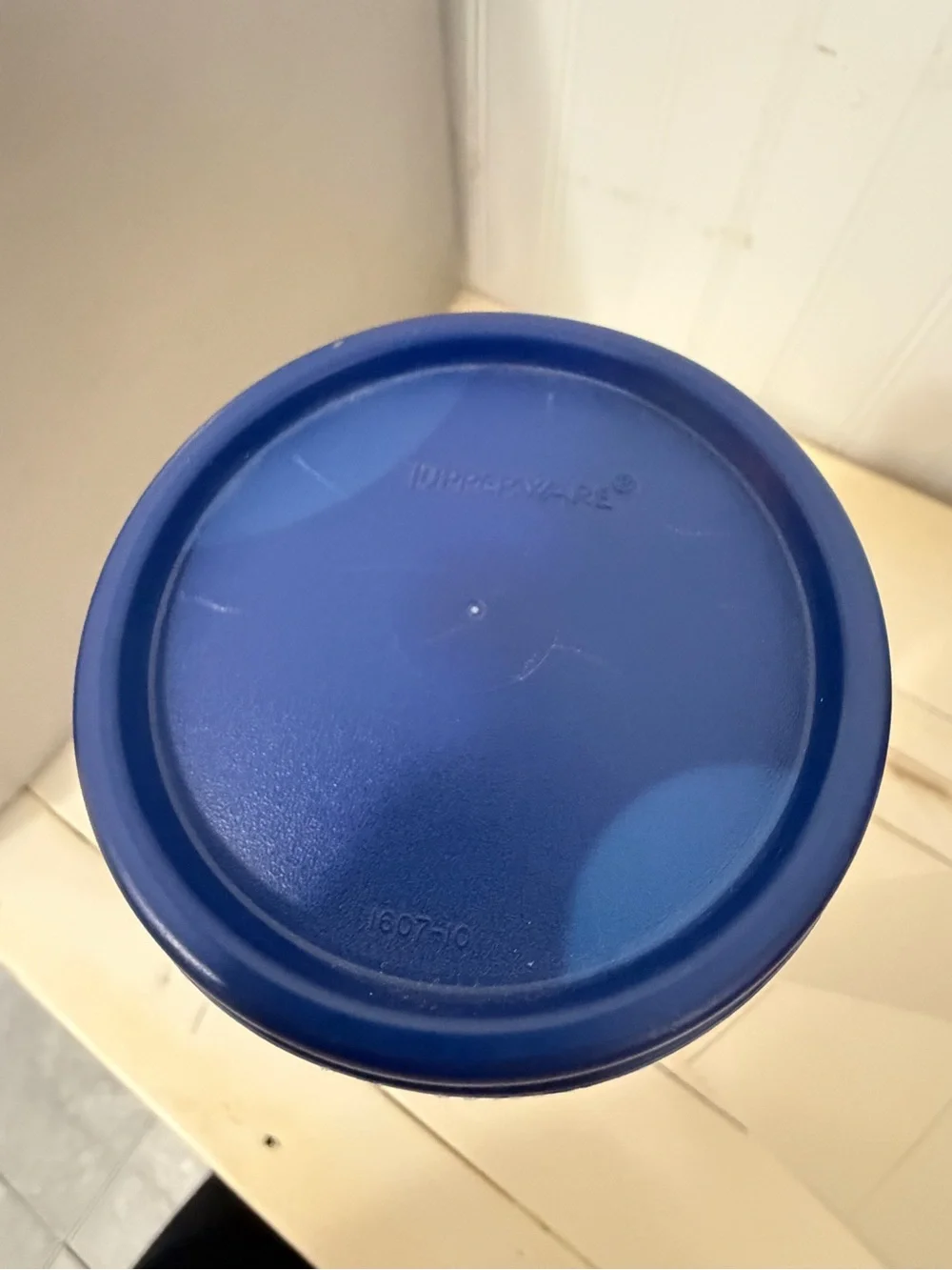 Vintage Tupperware Spaghetti Keepers Pasta Storage Containers Set of 2 Red Blue